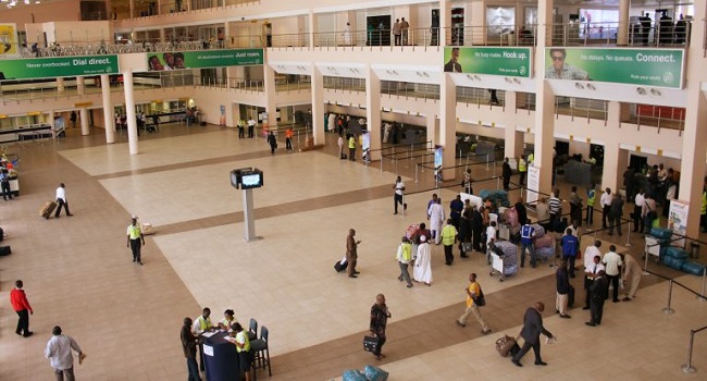 Aviation workers suspend planned strike, sign agreement with Nigeria Government