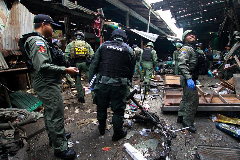 Attacks on Fire and Bomb Rock Southern Thailand