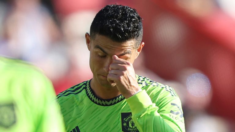 C.Ronaldo cautioned by police over Everton fan’s smashed phone