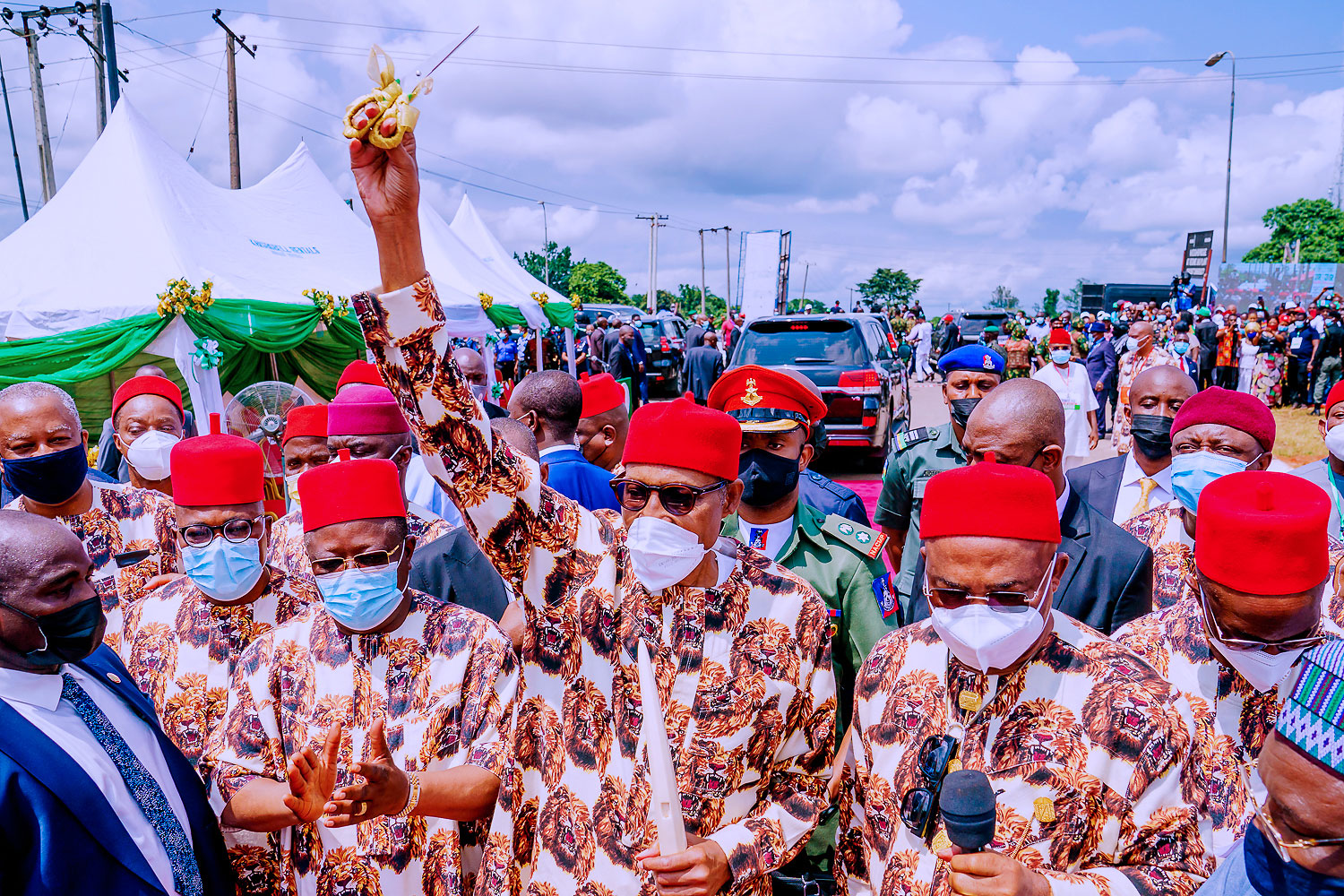 President Buhari visits Imo to commission projects