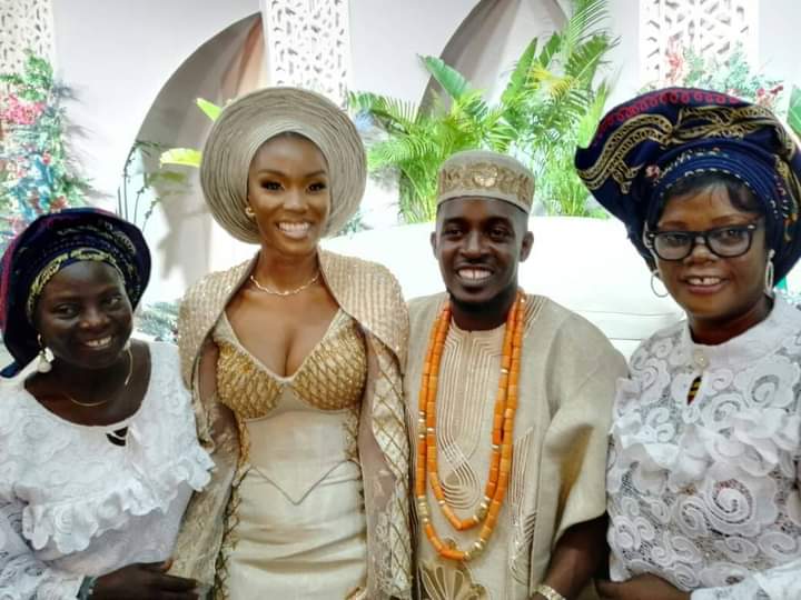 MI Abaga marries Eniola Mafe traditionally