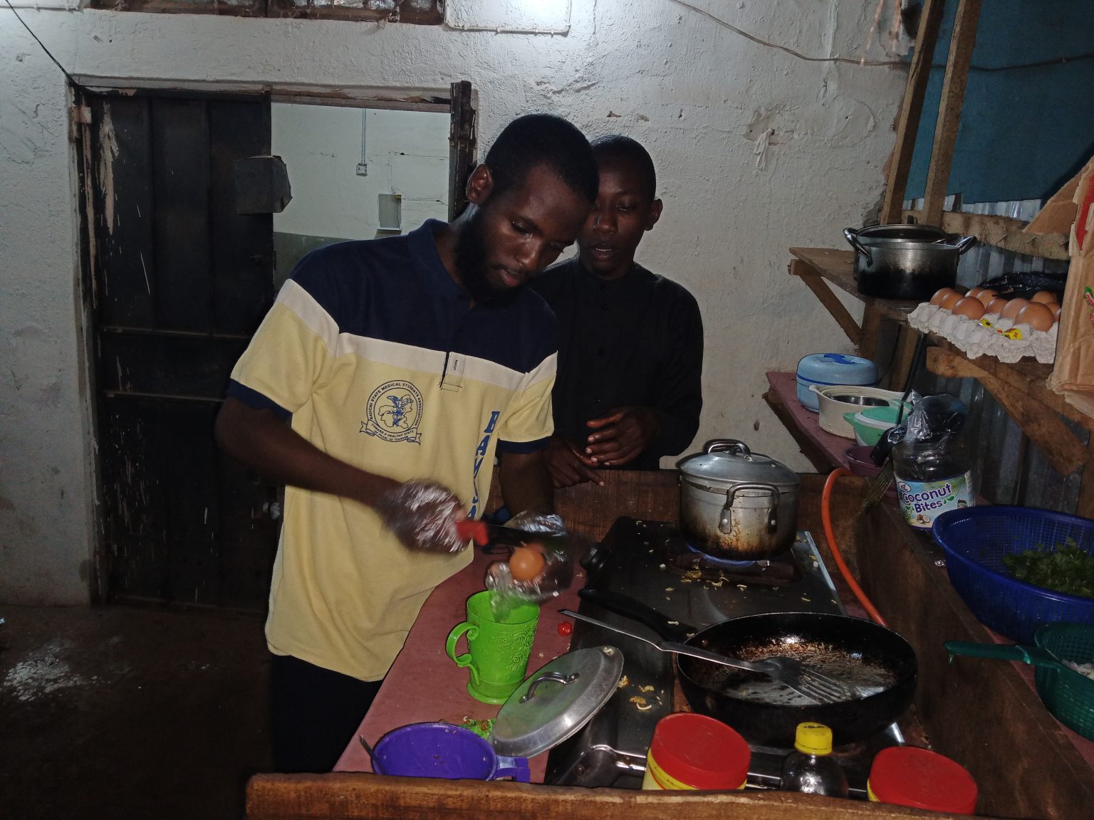 Final-year medical student turns food vendor amidst ASUU strike