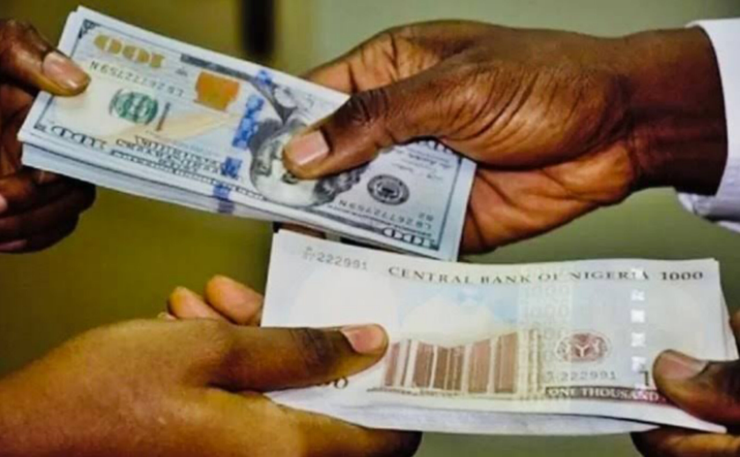 Naira appreciates slightly, exchanges at 436.33 to dollar