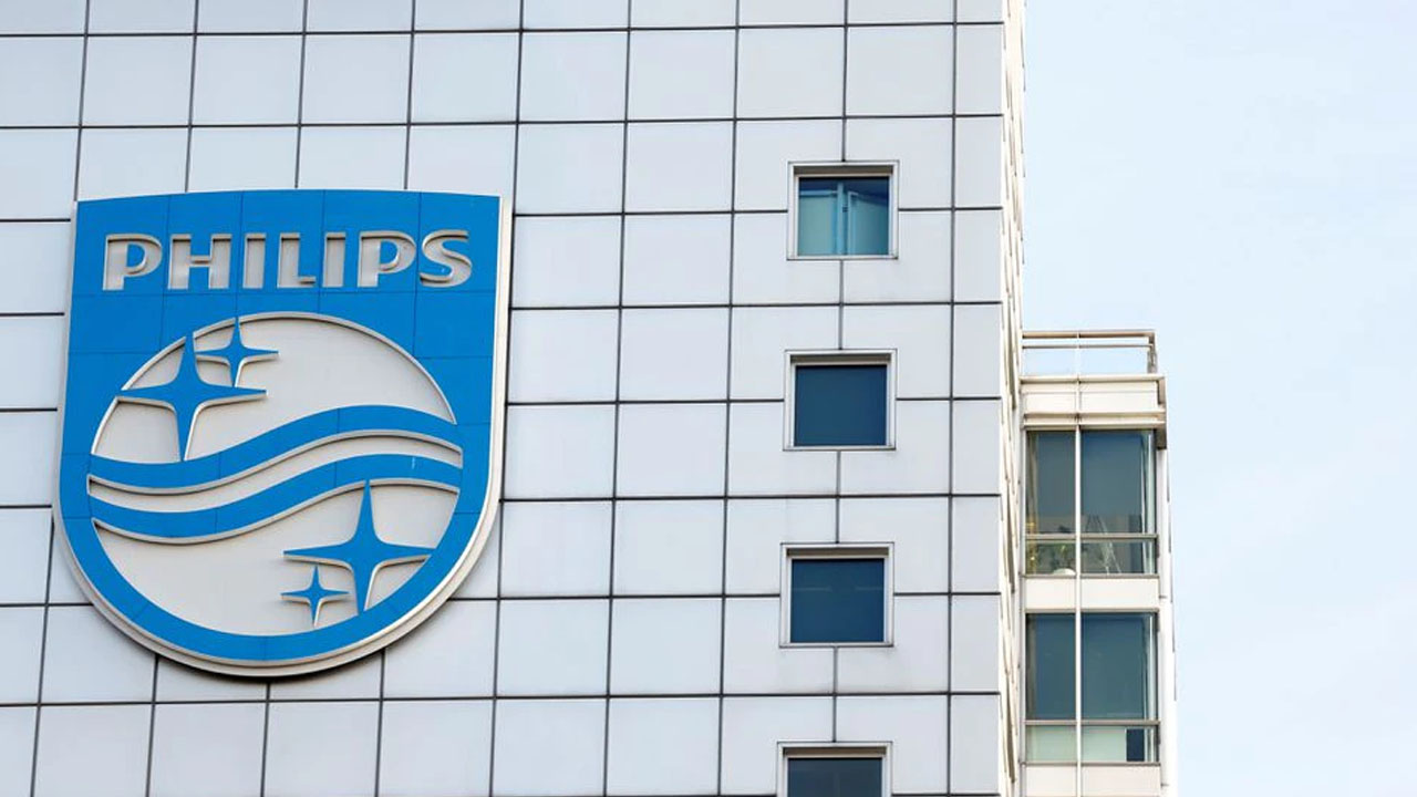 Philips to cut 4,000 jobs as losses deepen