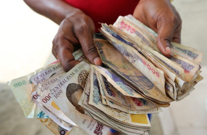 Adamawa traders reject old Naira notes, close businesses