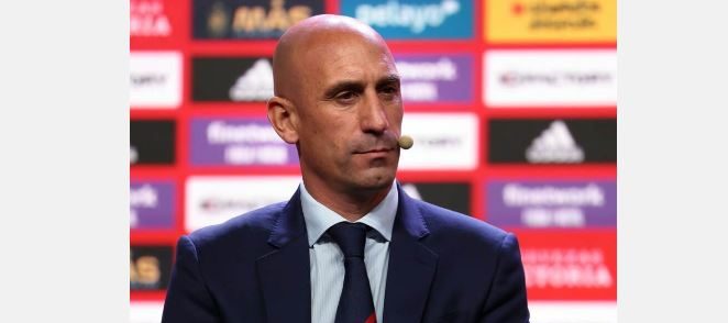 Kiss Scandal: Spanish Football Federation chief Rubiales resigns