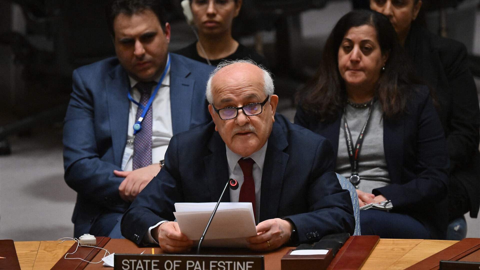 Palestinians renew request for full UN membership