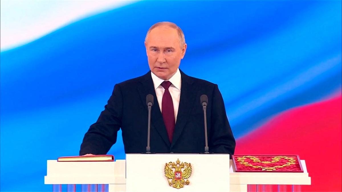 Putin Sworn in for Fifth Term as Russian President Amid Controversy